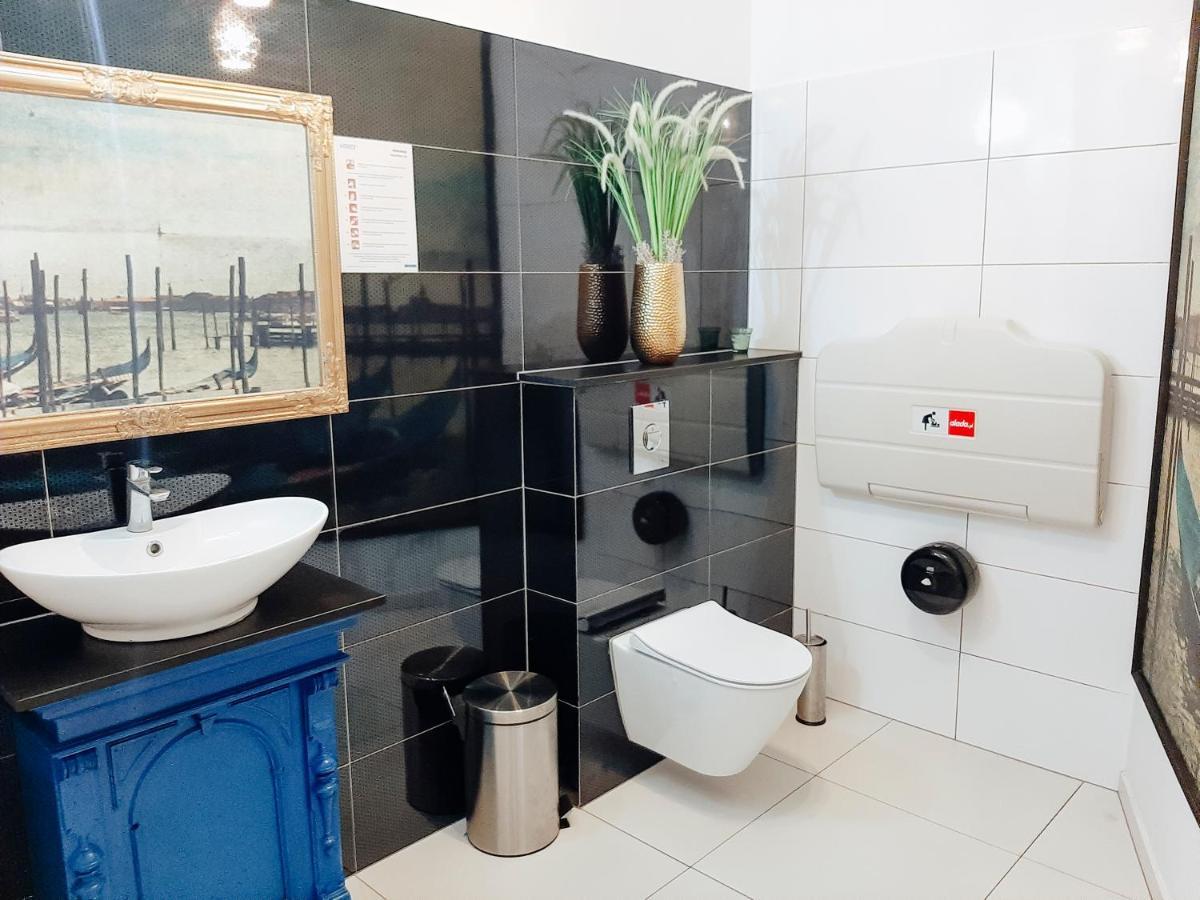 プルシュチ・グダンスキ Wyjatkowe Smaki Bed & Breakfast エクステリア 写真